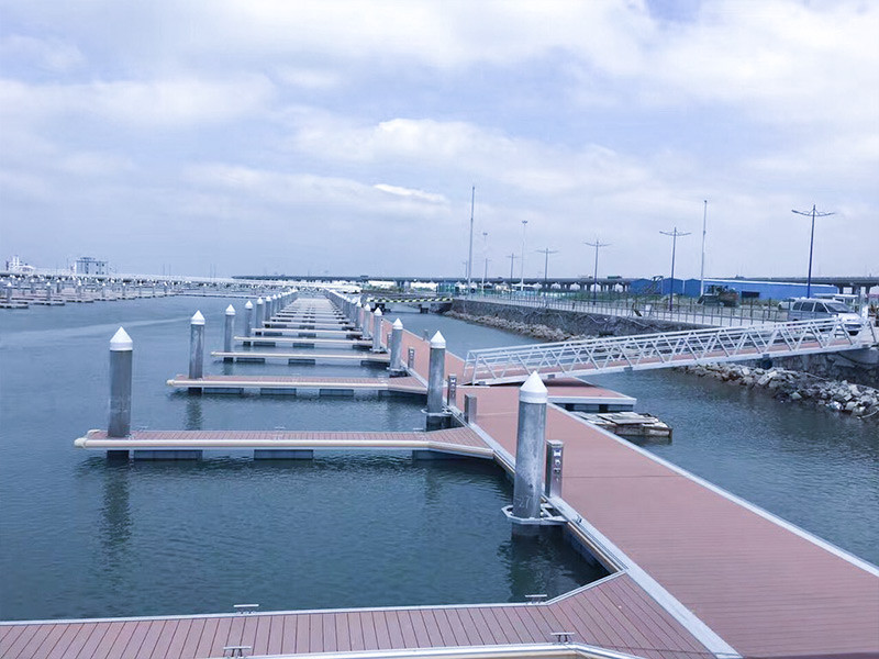 Doca Flutuante da Marina do Aeroporto Internacional de Shenzhen 